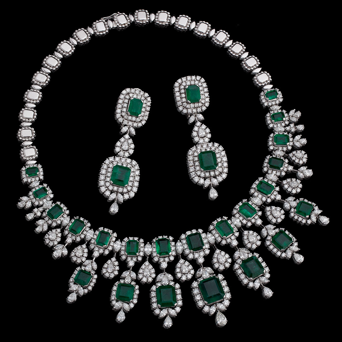 Diamond and Emerald Necklace with Earrings to match – Diamantina Fine ...